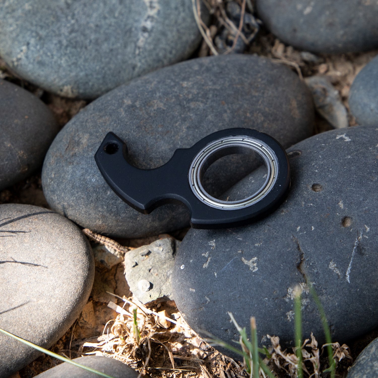 87c67e6f-c22e-46a2-a365-8fa09879f932.jpg Creative Fidget Spinner Toy Keychain Hand Spinner Anti-Anxiety Toy Relieves Stress Finger Spinner Keychain Bottle Opener Kids Toy - Image 9